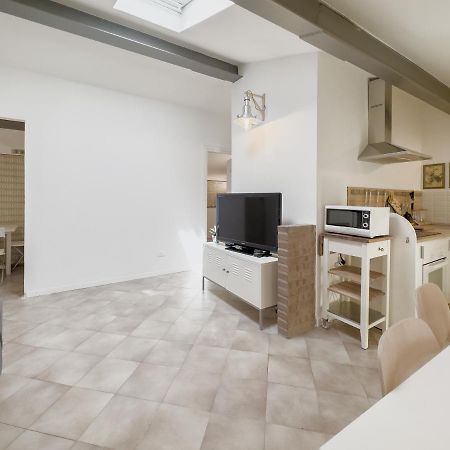 Realkasa Carro 7 Apartment Bologna Luaran gambar