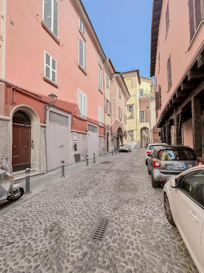 Realkasa Carro 7 Apartment Bologna Luaran gambar